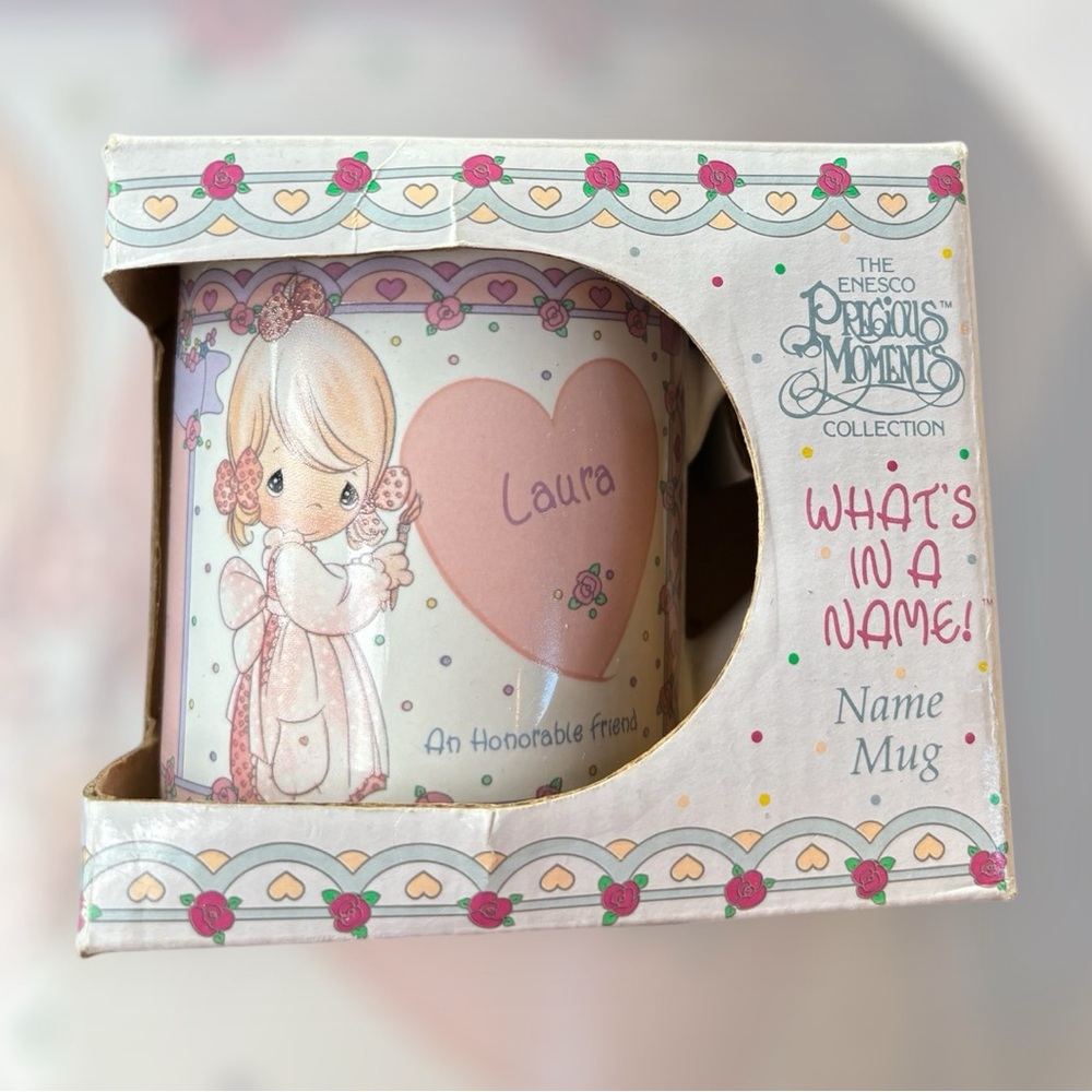 Vintage Precious moments what’s in a name mug “LAURA” 1994 - Picture 1 of 2